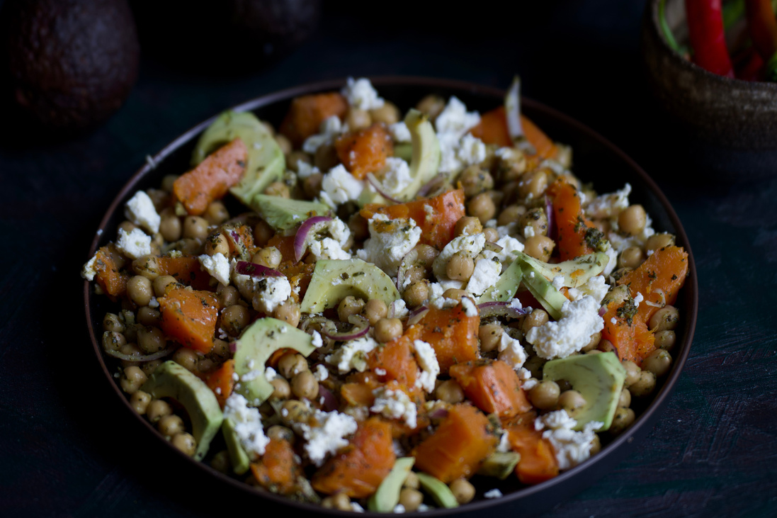 Bataadi-kikerherne salat